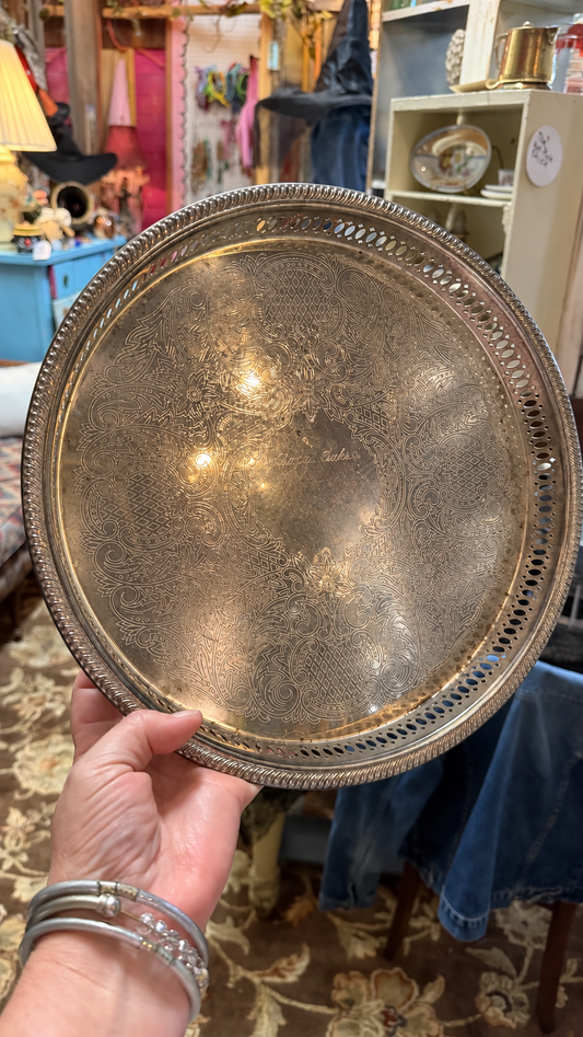 Vintage Oneida USA engraved round silverplate serving tray